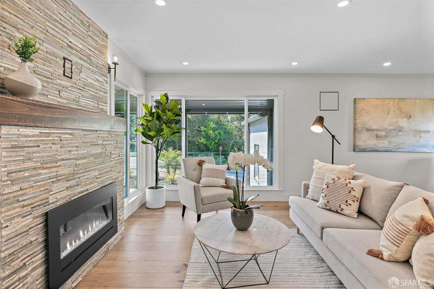 760 Santa Margarita Avenue