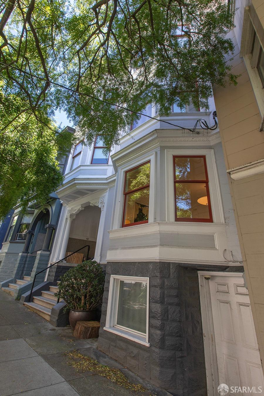 228 Shrader Street