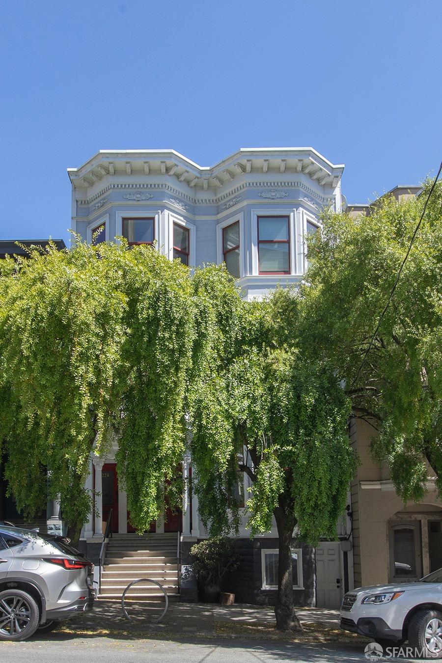 228 Shrader Street