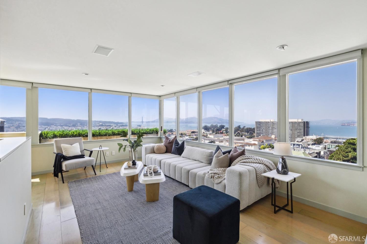 1234 Lombard Street Unit: 4