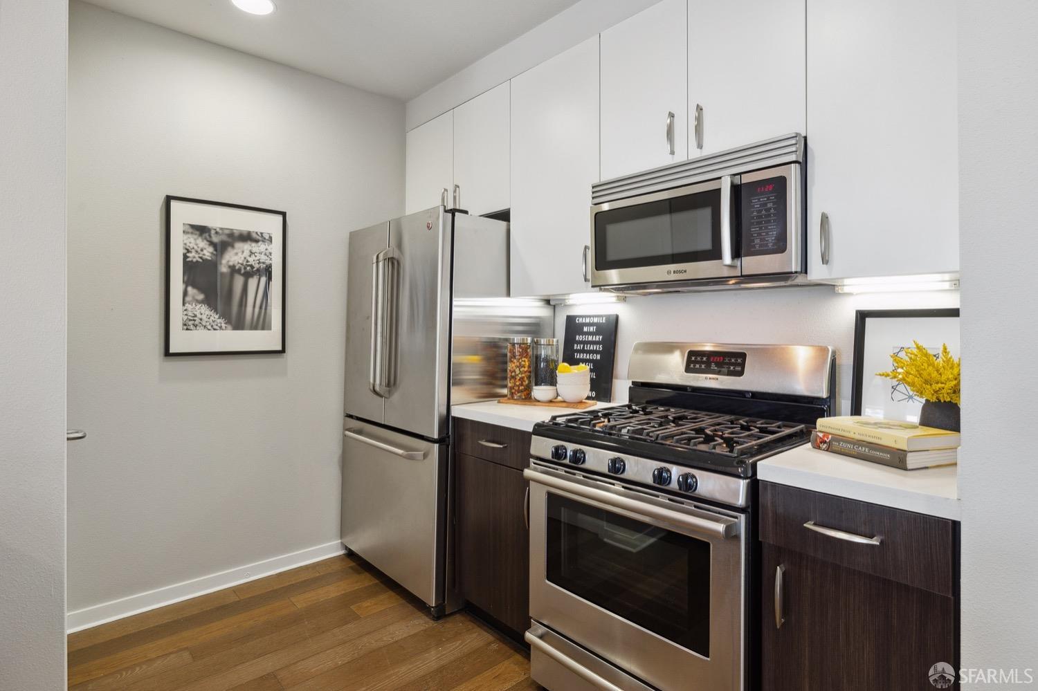 555 Bartlett Street Unit: 308