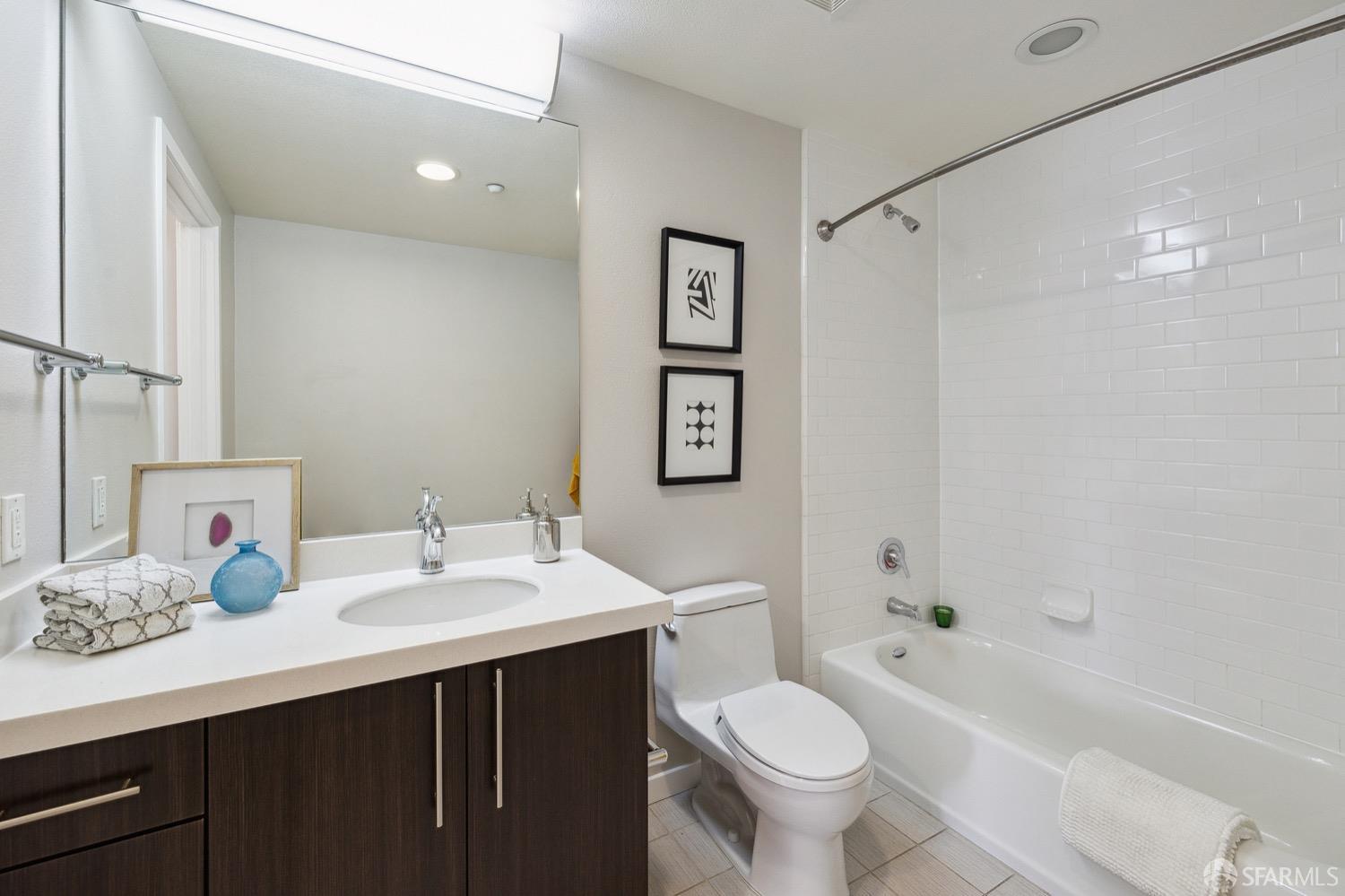 555 Bartlett Street Unit: 308