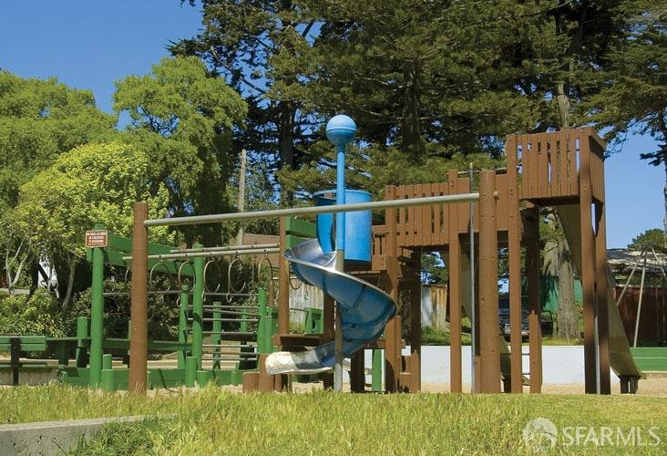 466 Point Lobos Avenue