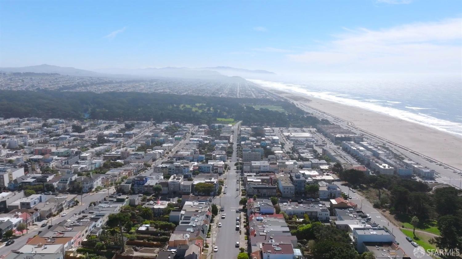 466 Point Lobos Avenue