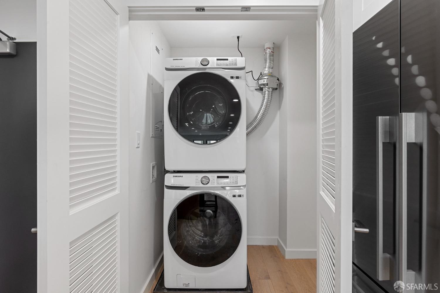 1624 Larkin Street Unit: 8