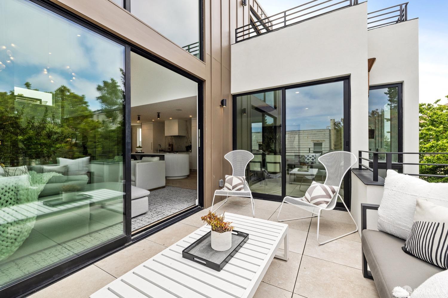 3456 Sacramento Street Unit: 5