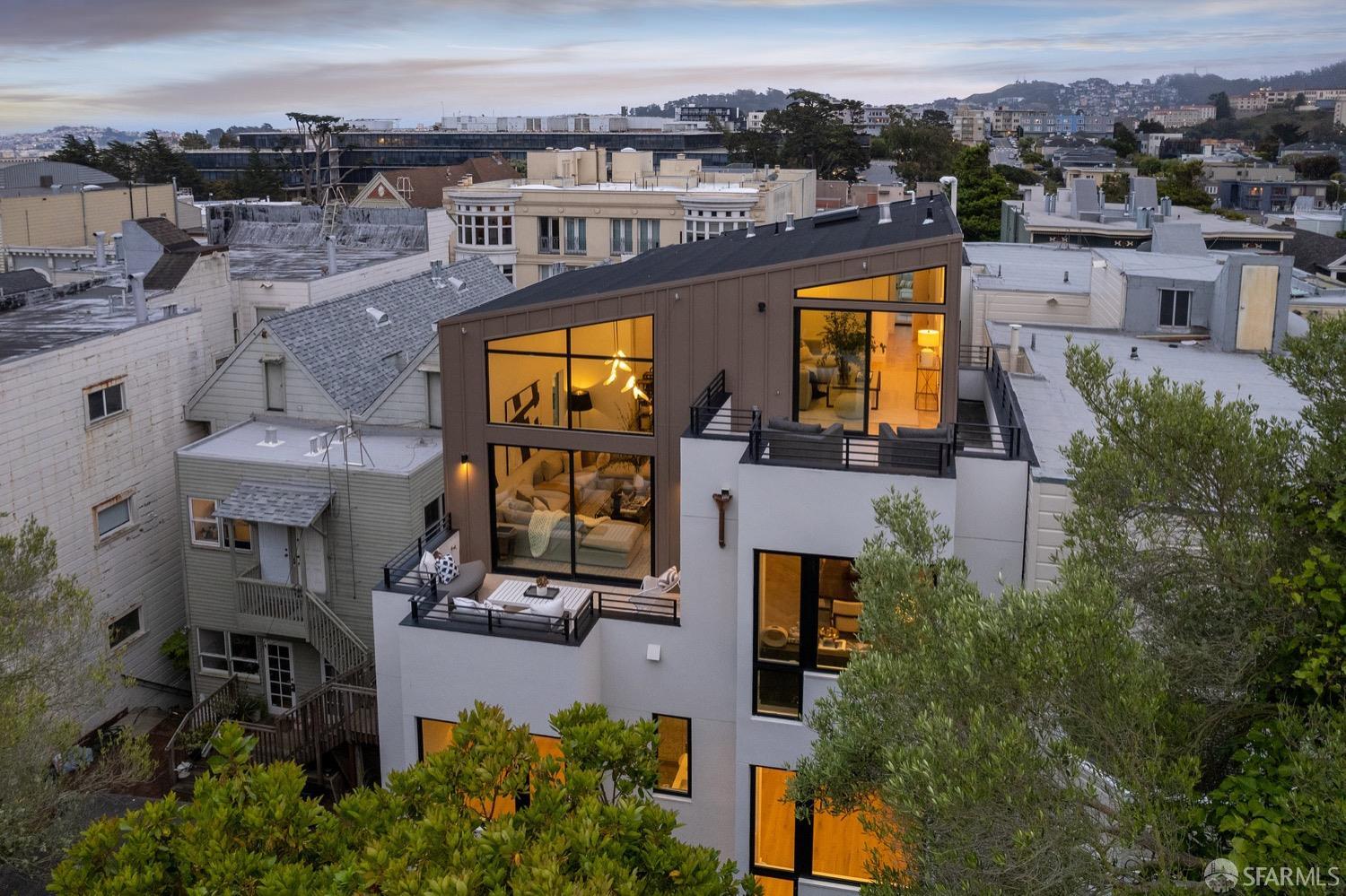 3456 Sacramento Street Unit: 5