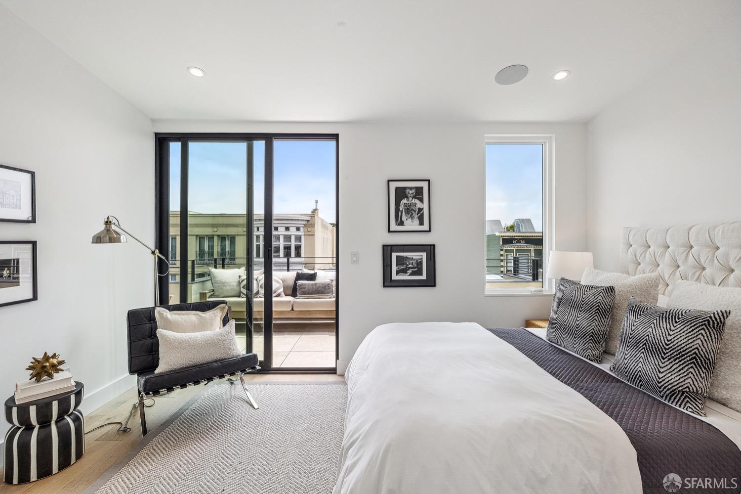 3456 Sacramento Street Unit: 5