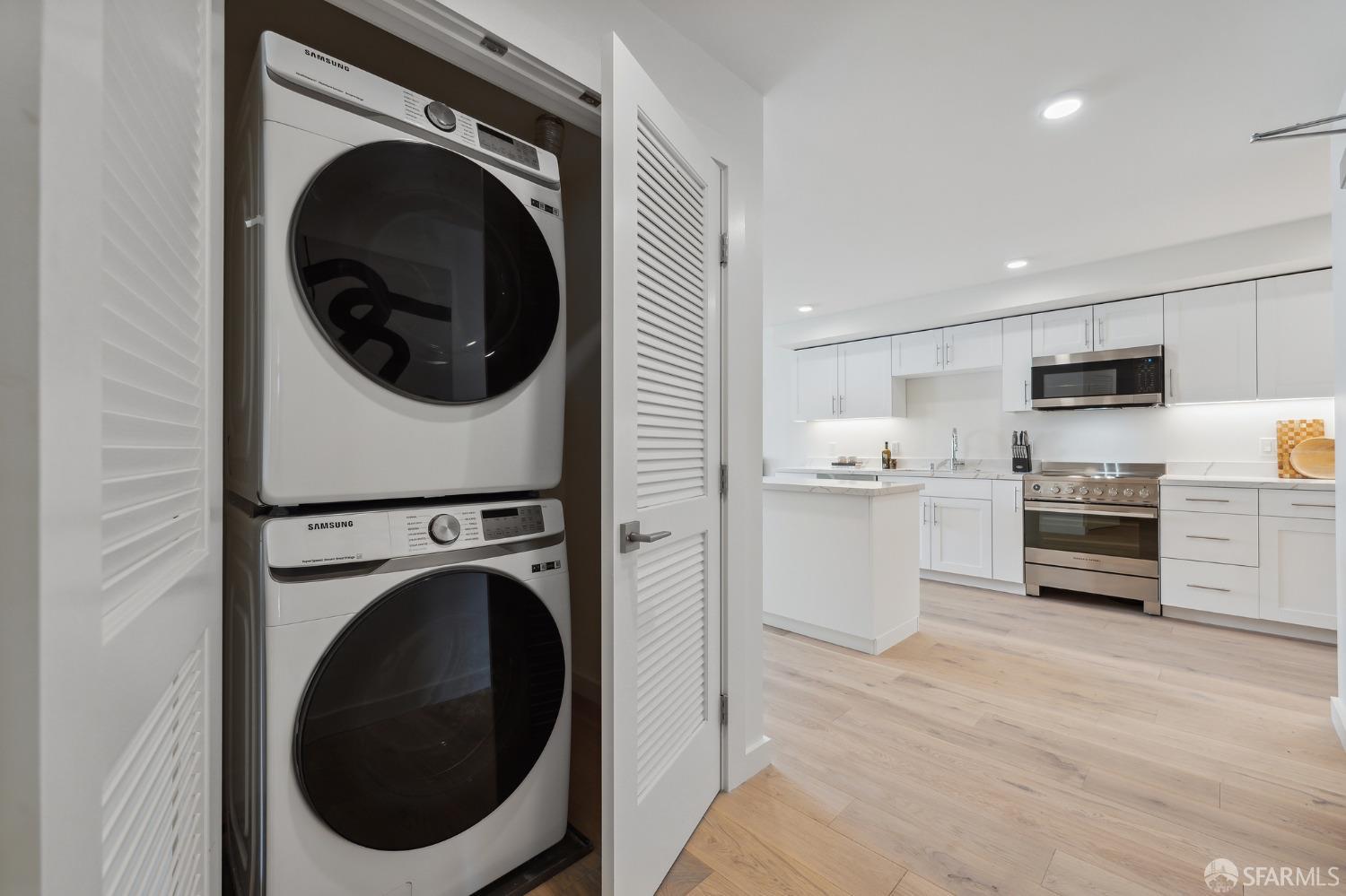 1624 Larkin Street Unit: 9