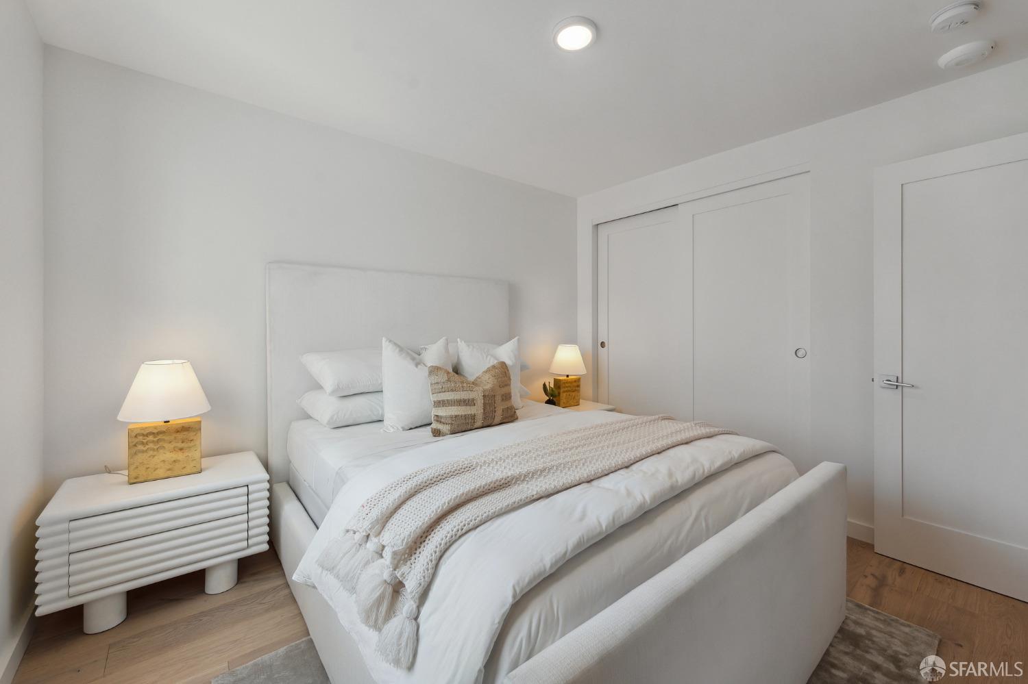 1624 Larkin Street Unit: 9