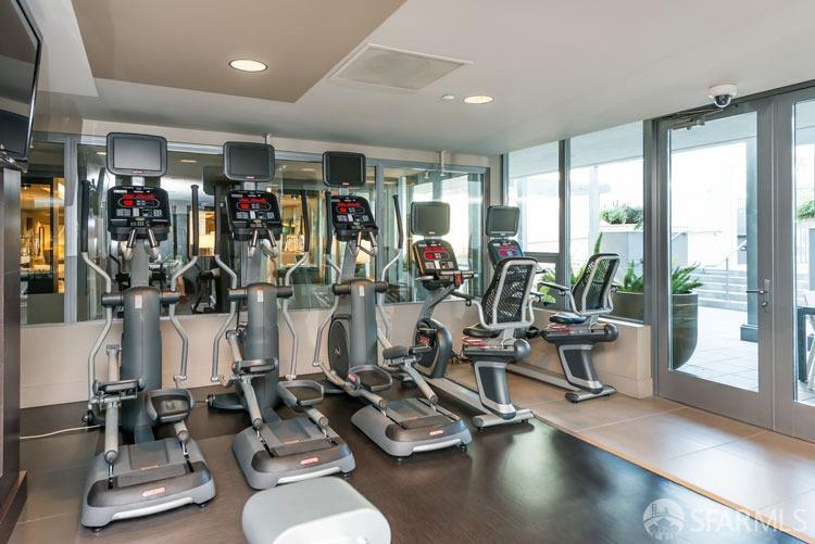 435 China Basin Street Unit: 547