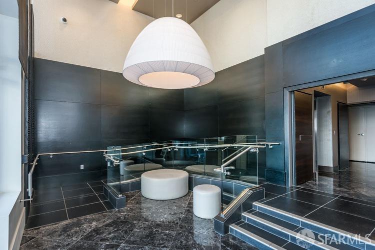 435 China Basin Street Unit: 547