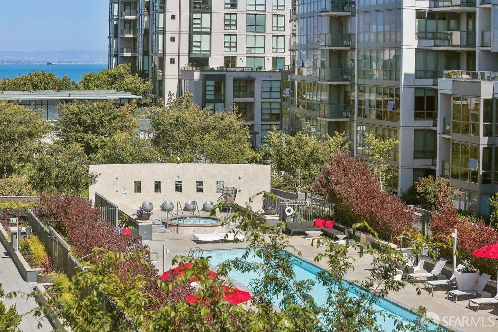 435 China Basin Street Unit: 547