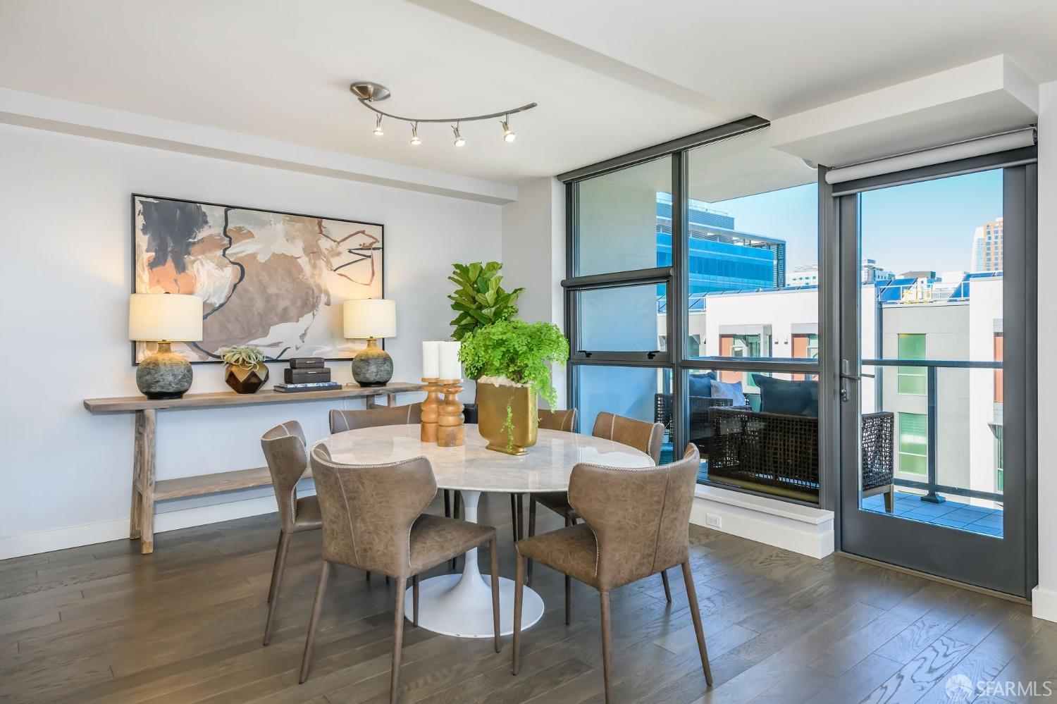 435 China Basin Street Unit: 547