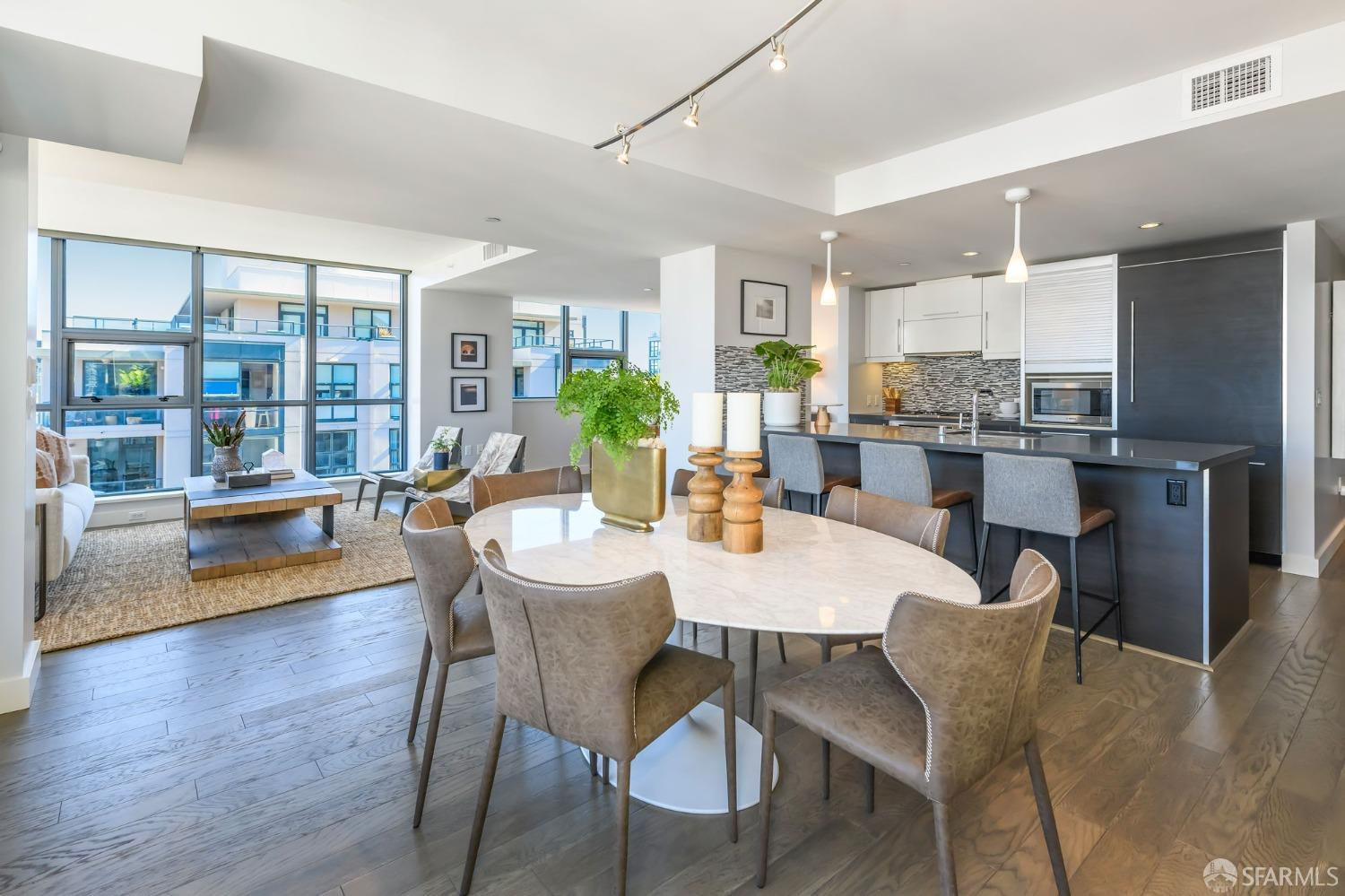 435 China Basin Street Unit: 547