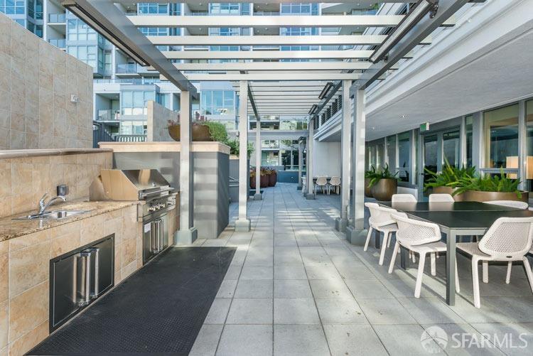 435 China Basin Street Unit: 547