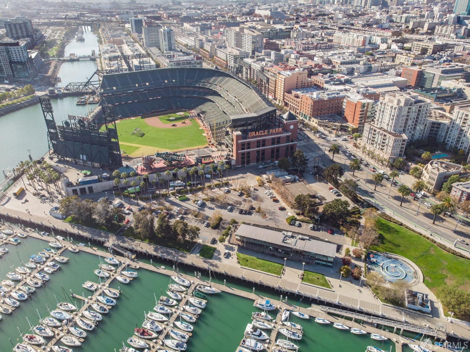 435 China Basin Street Unit: 547