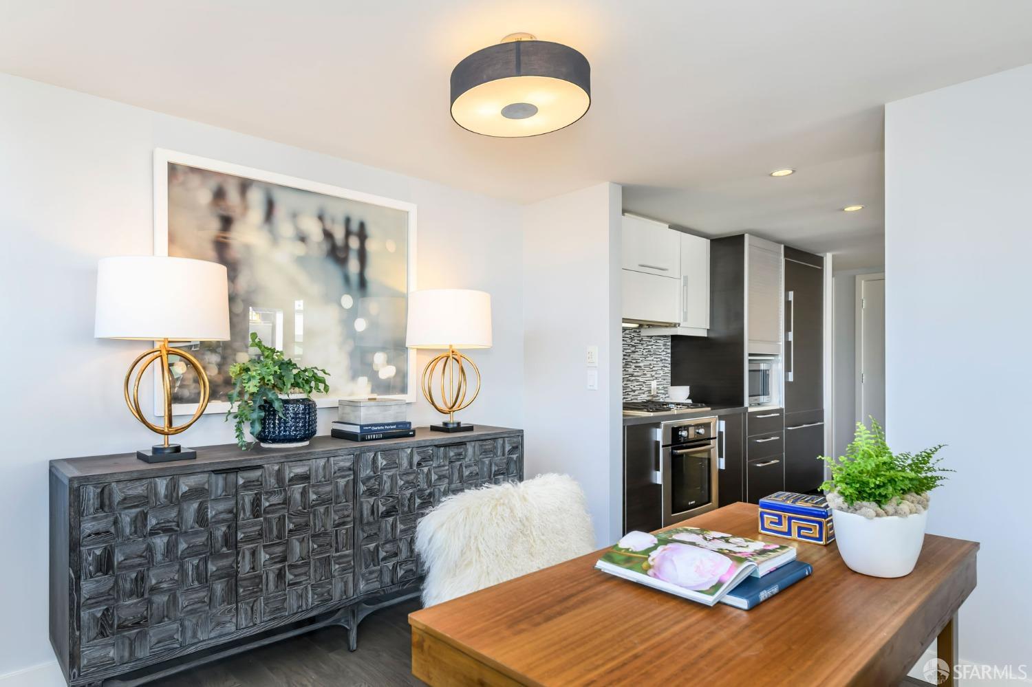 435 China Basin Street Unit: 547