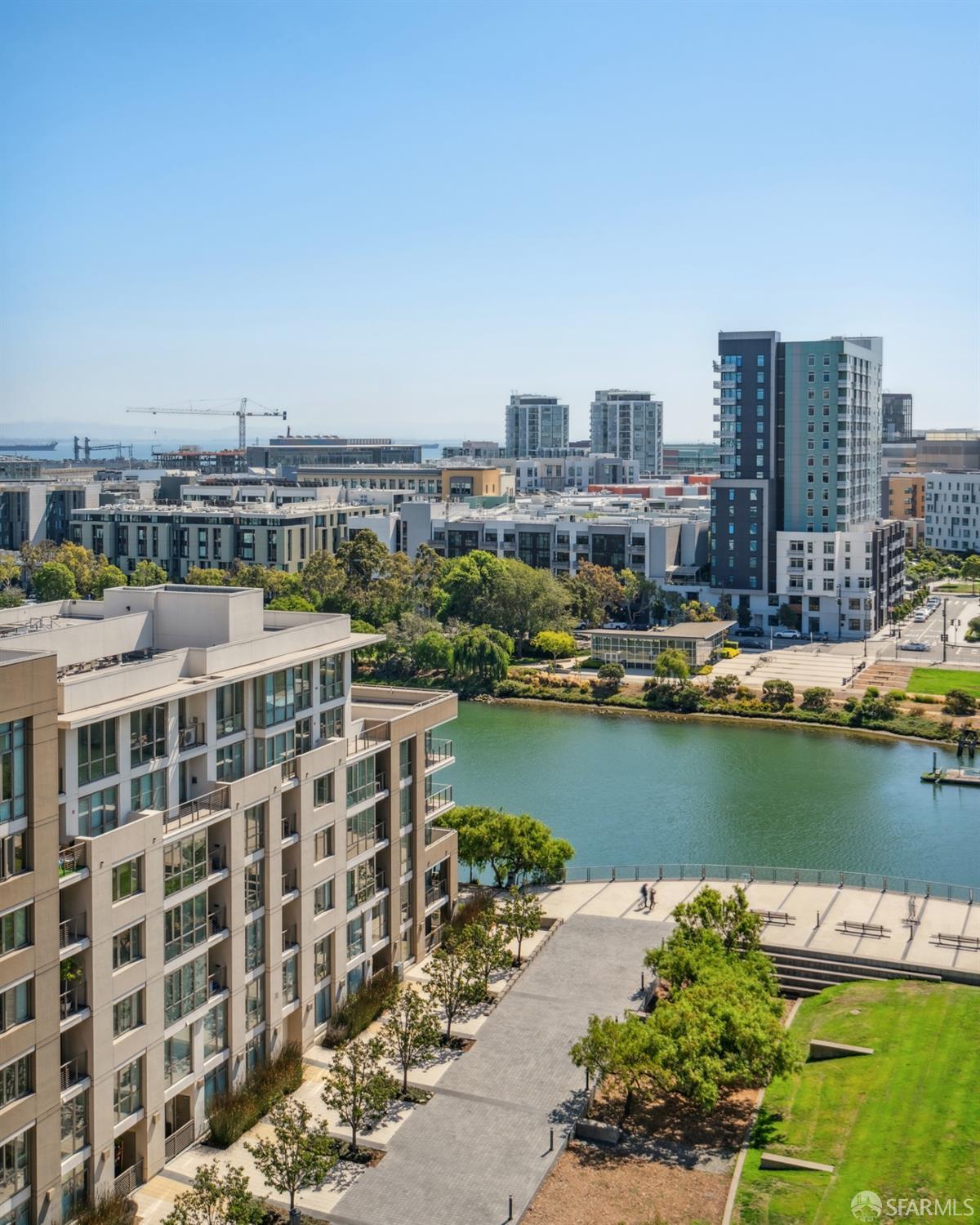 300 Berry Street Unit: 1207