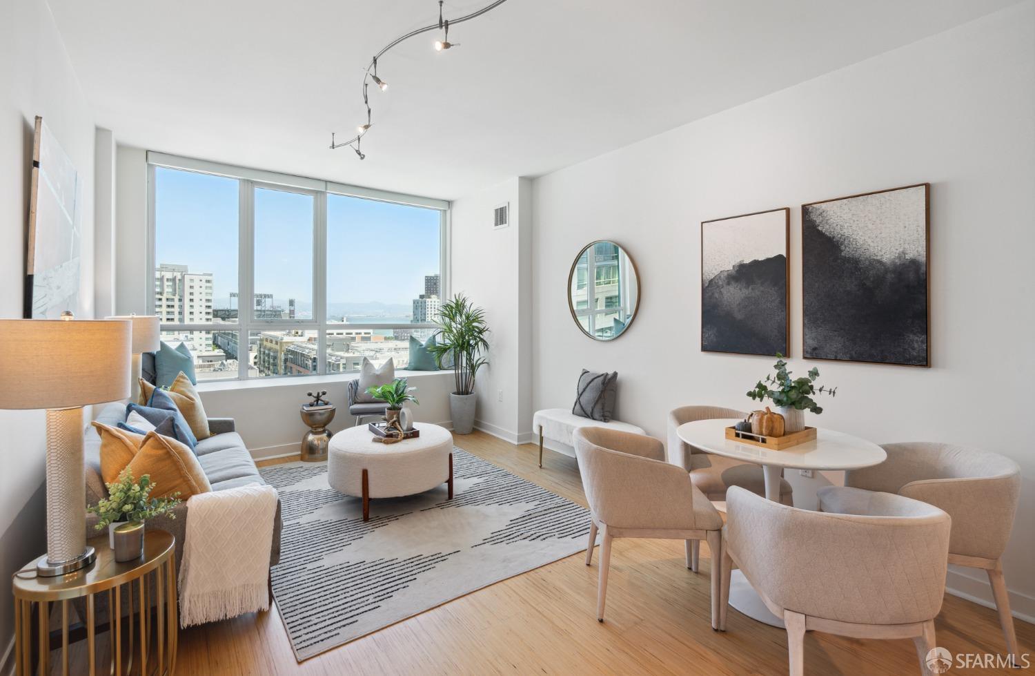 300 Berry Street Unit: 1207