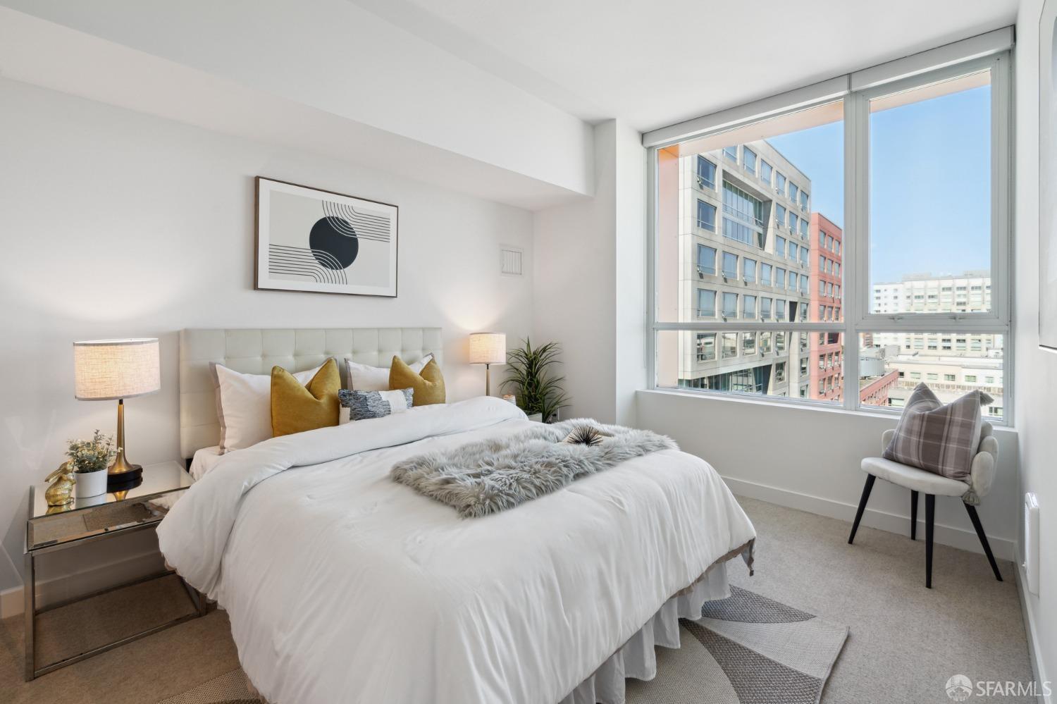 300 Berry Street Unit: 1207