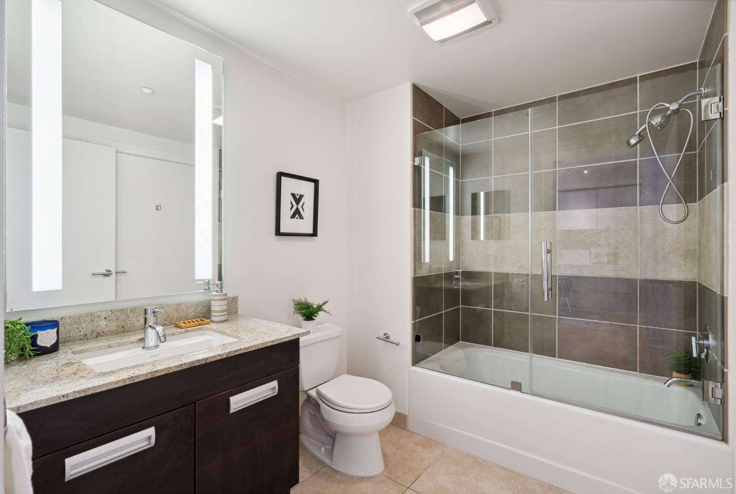 300 Berry Street Unit: 1207