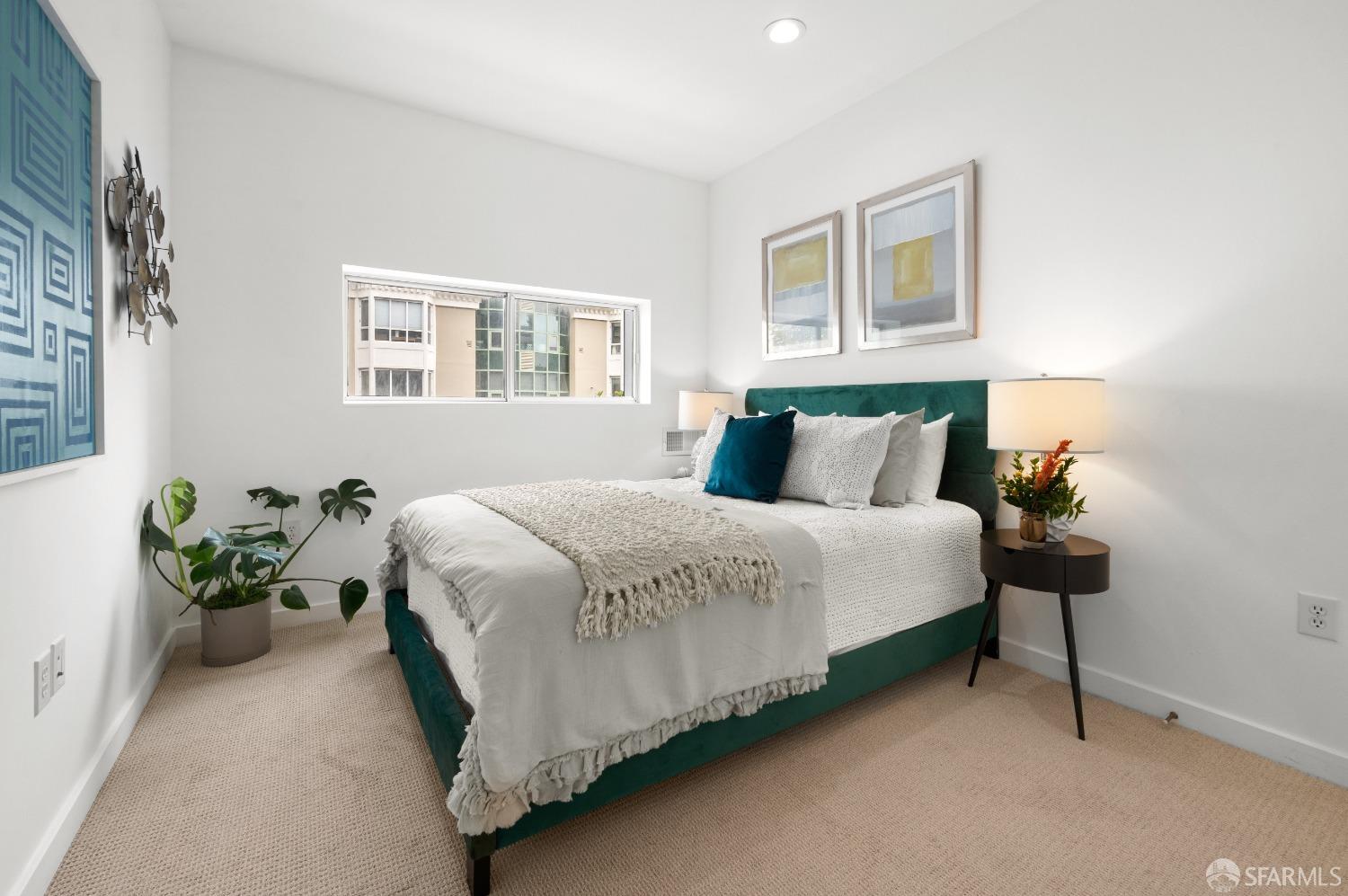 1521 Sutter Street # 302