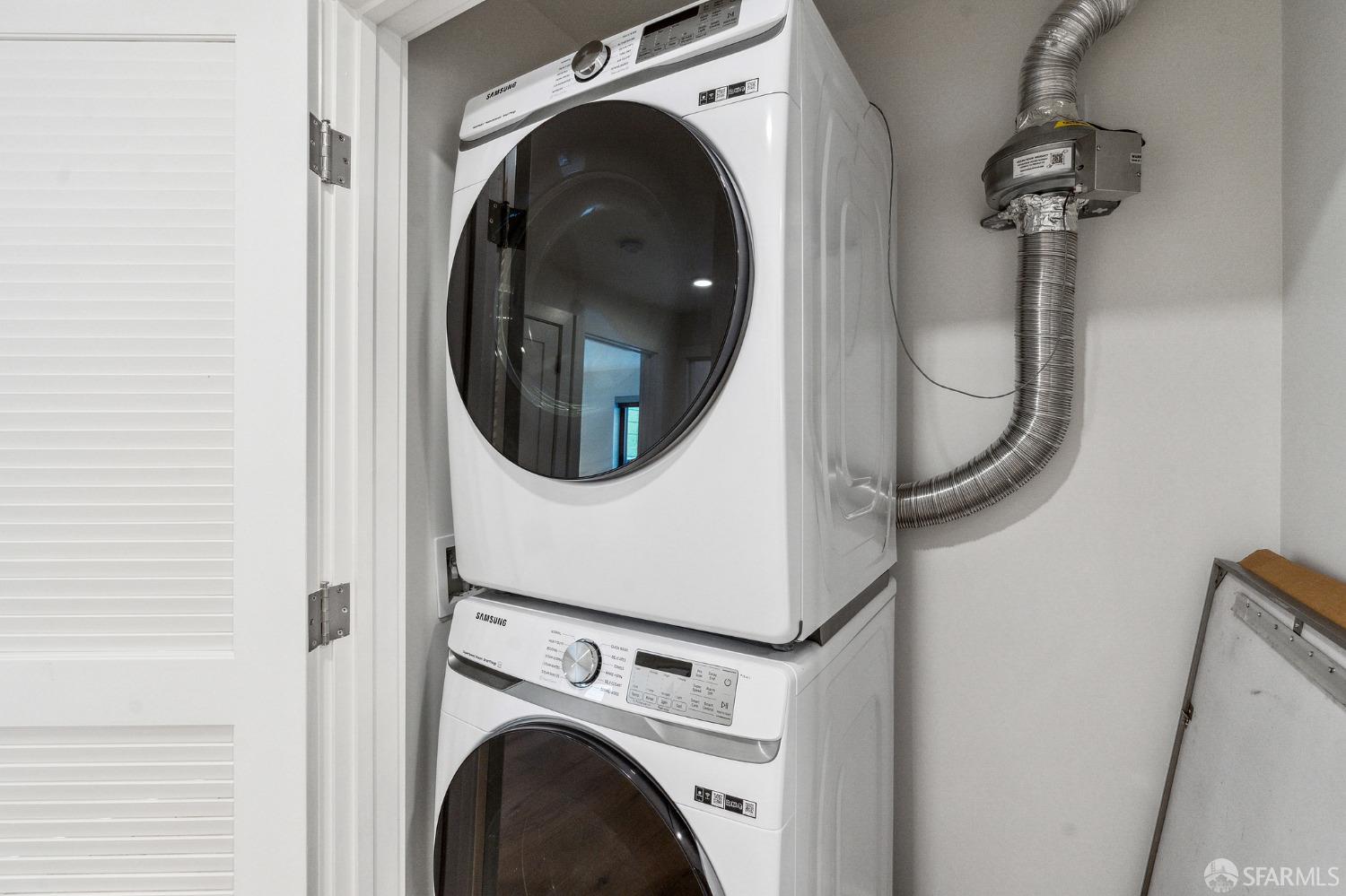 1624 Larkin Street Unit: 7