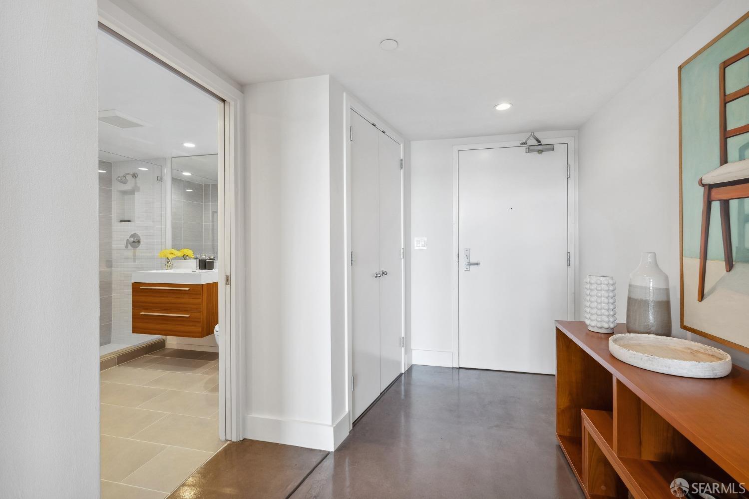 1310 Minnesota Street Unit: 204
