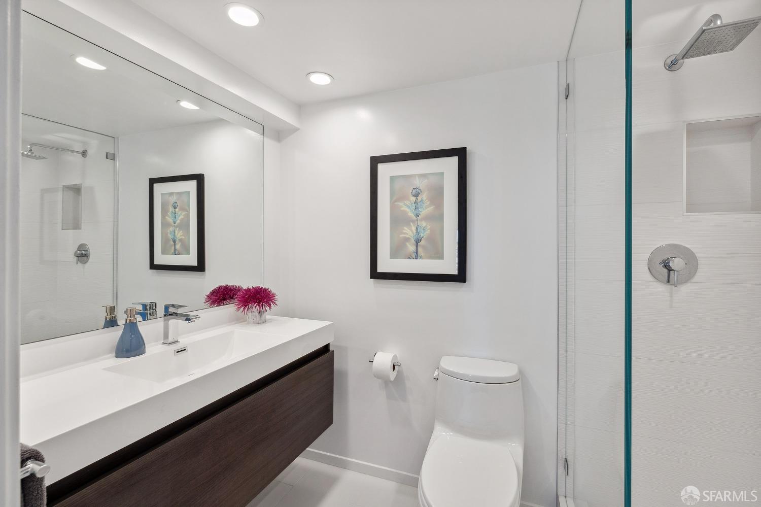 1310 Minnesota Street Unit: 204