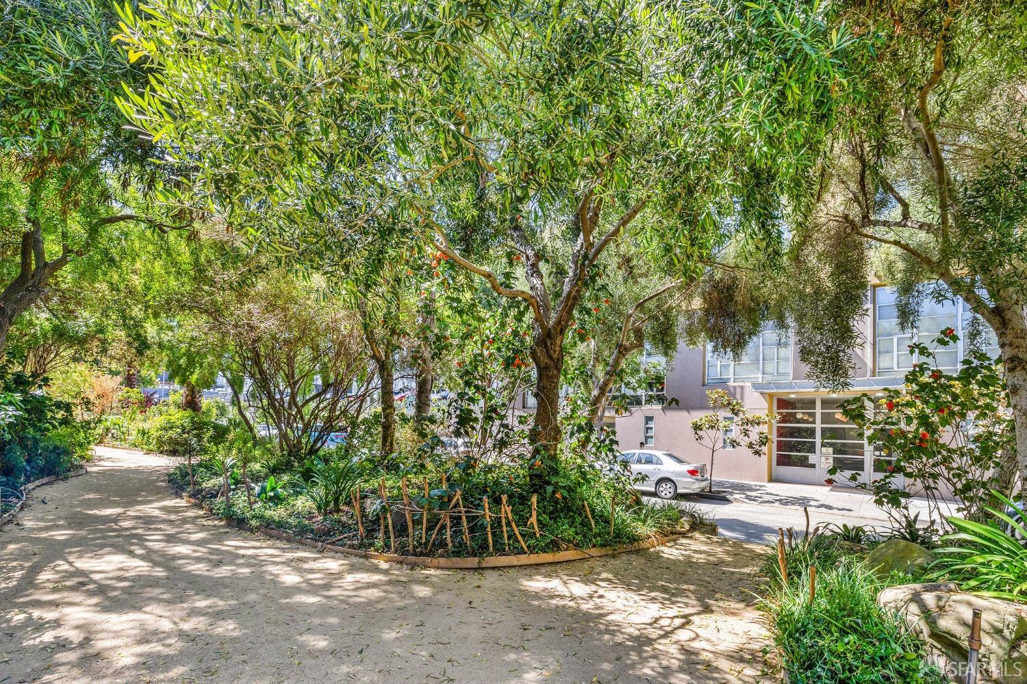 1310 Minnesota Street Unit: 204