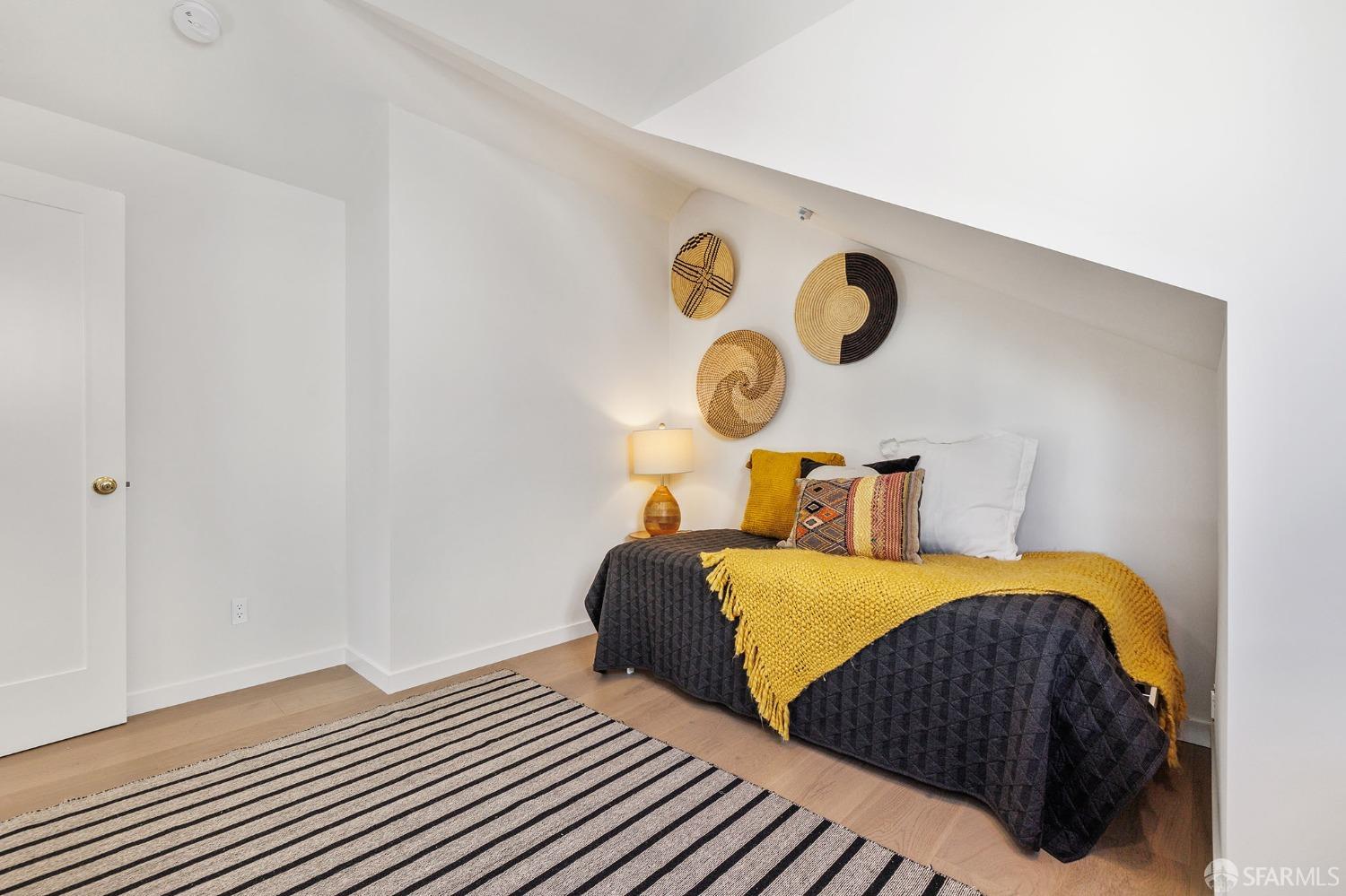 3036 Fulton Street Unit: 3