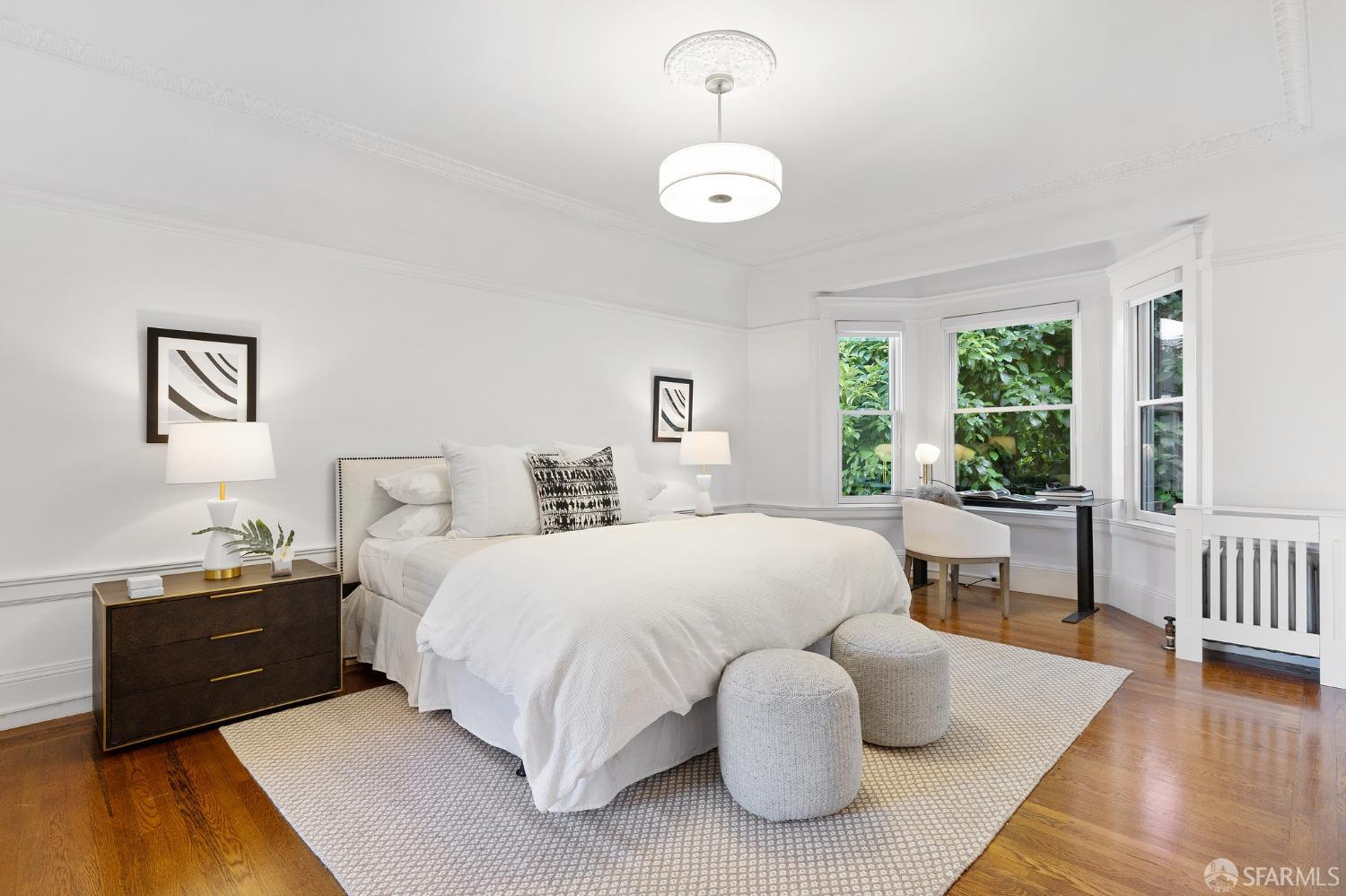 1855 Sacramento Street Unit: 11