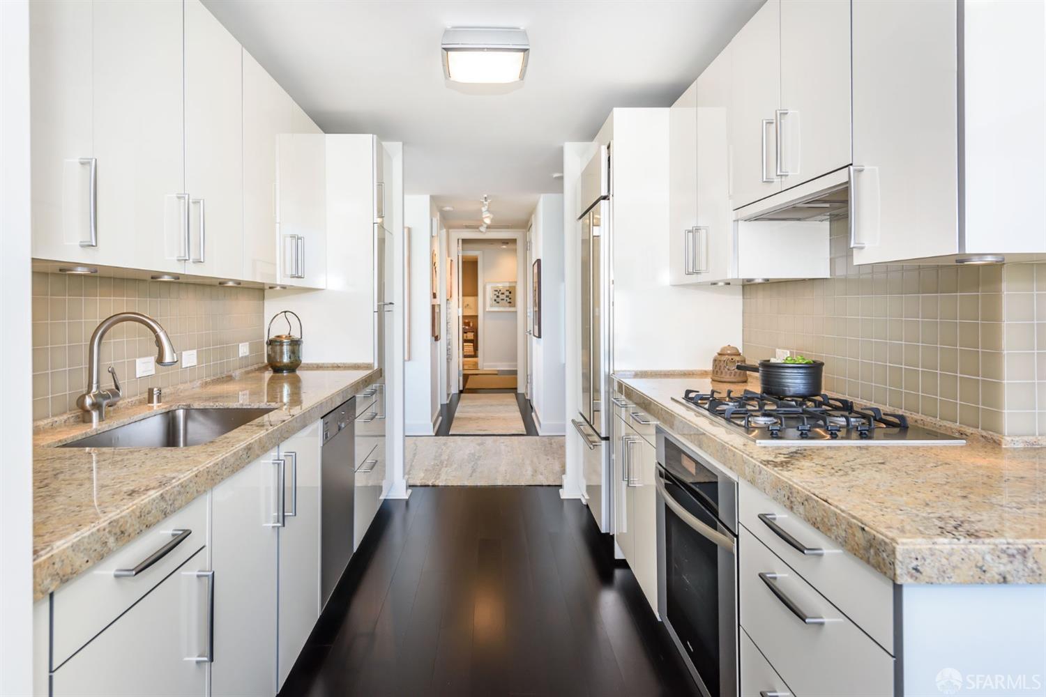 188 Minna Street Unit: 33E