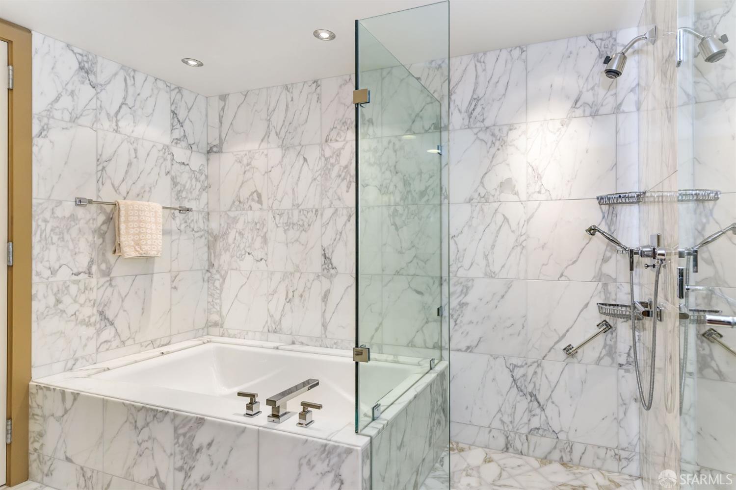 188 Minna Street Unit: 33E