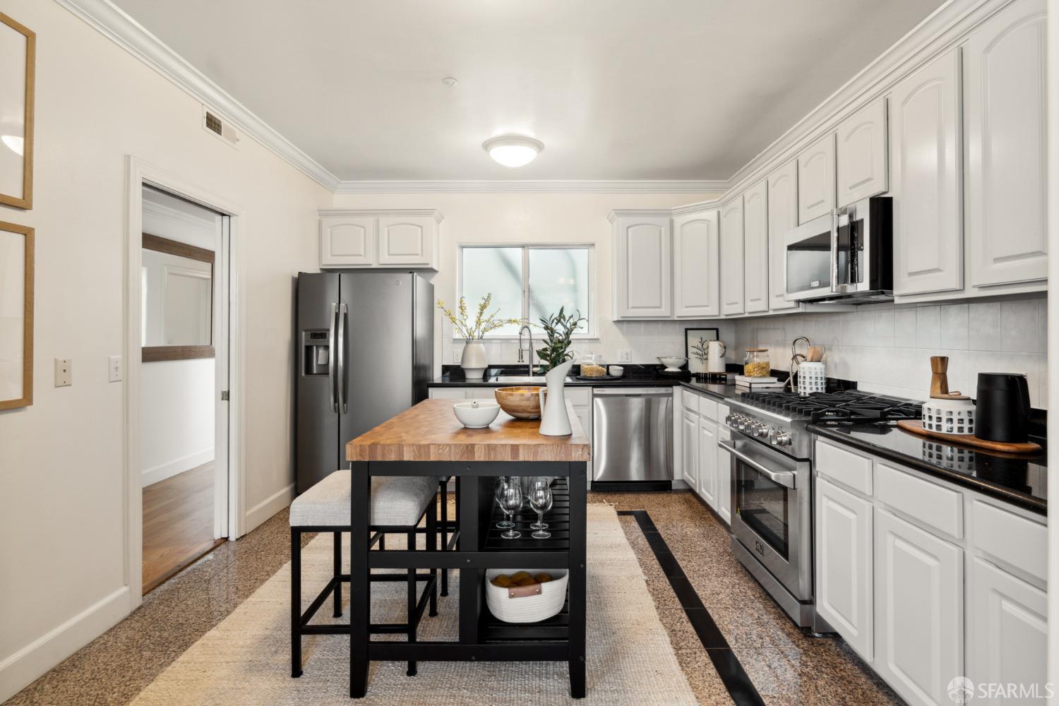 453 26th Avenue Unit: 453