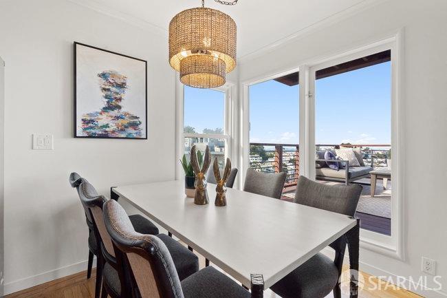 160 Graystone Terrace Unit: 8