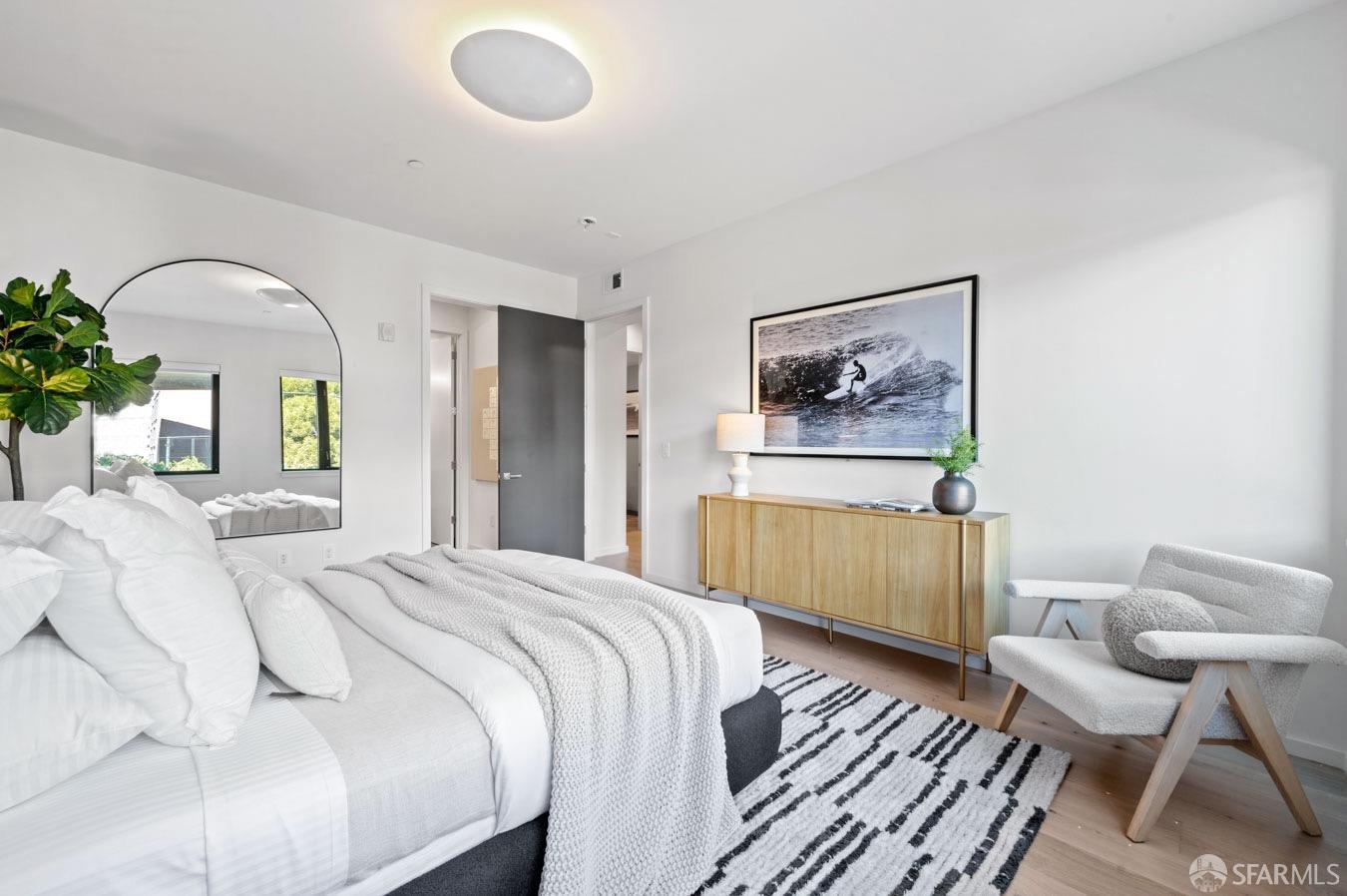 140 Pennsylvania Avenue Unit: 202