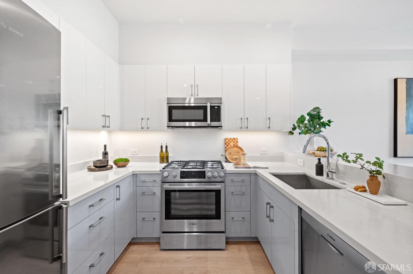 140 Pennsylvania Avenue Unit: 202