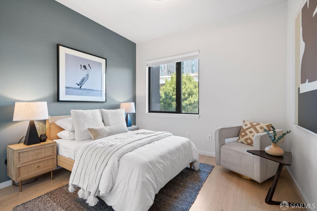 140 Pennsylvania Avenue Unit: 202