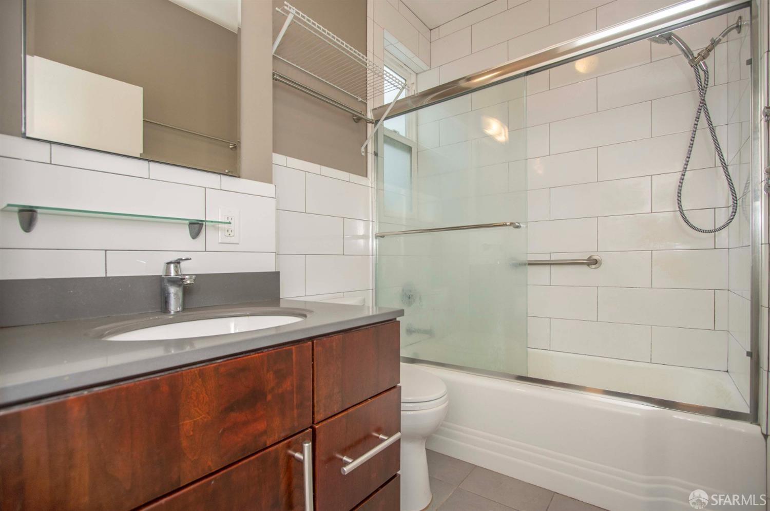 5520 California Street