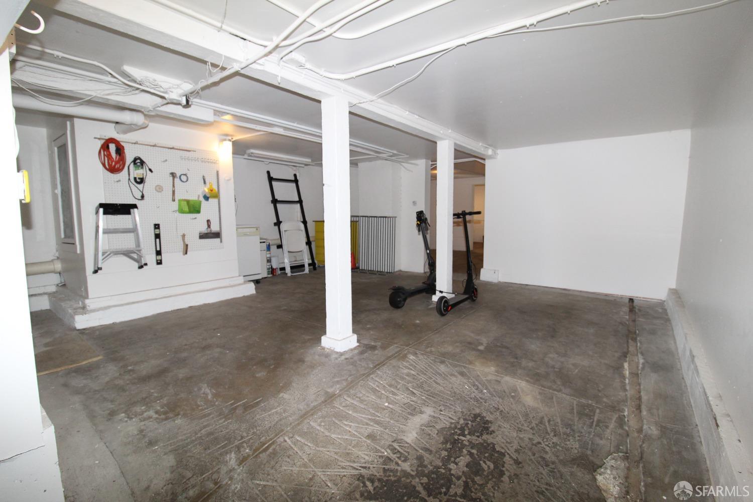 3823 17th Street
