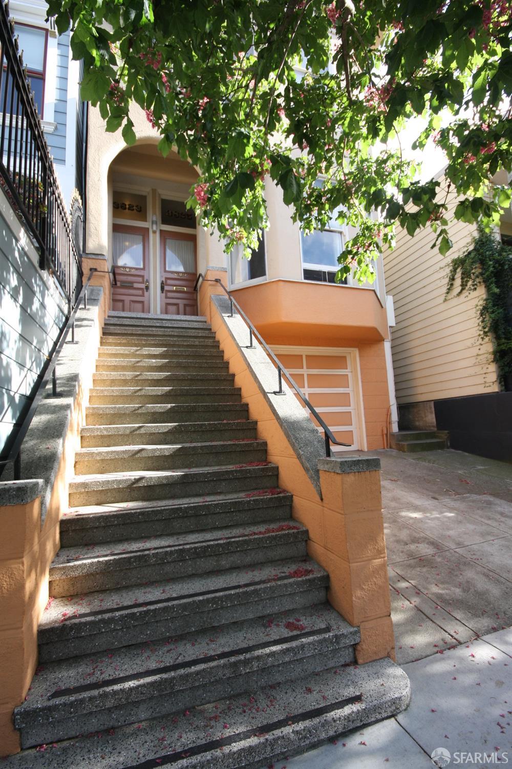 3823 17th Street