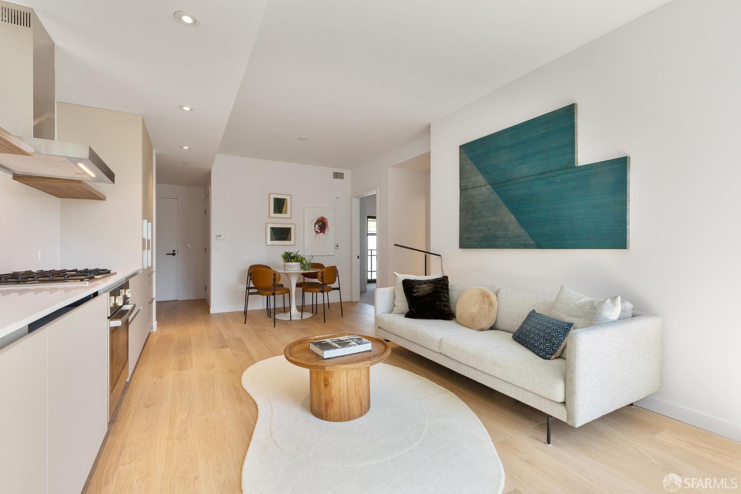311 Grove Street Unit: 5