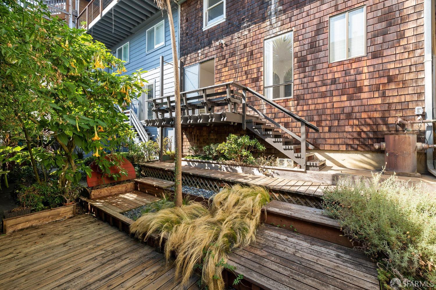 111 Buena Vista Terrace