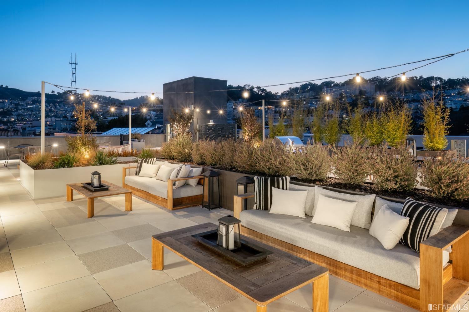 2238 Market Street Unit: 103