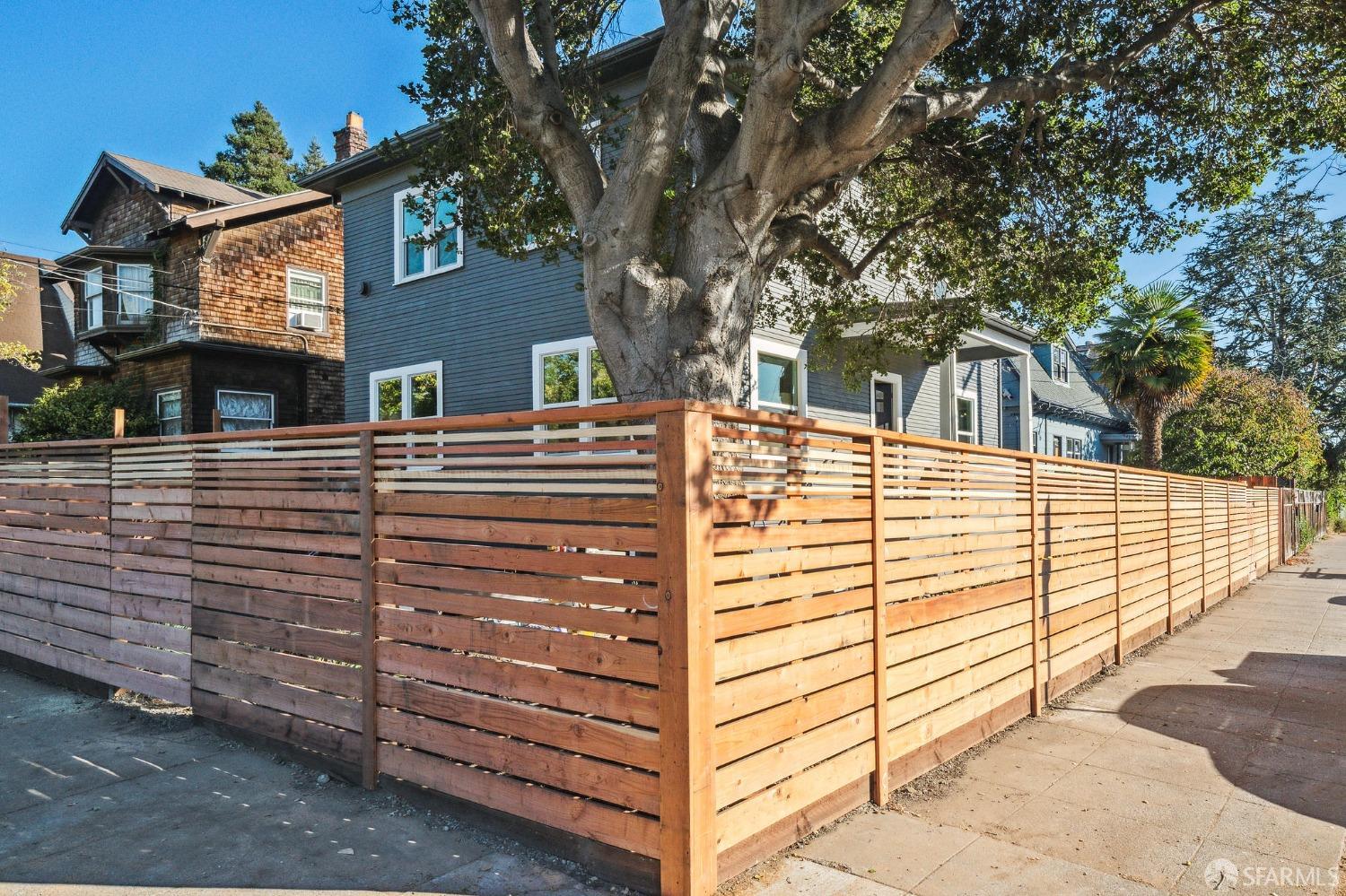 1800 Blake Street