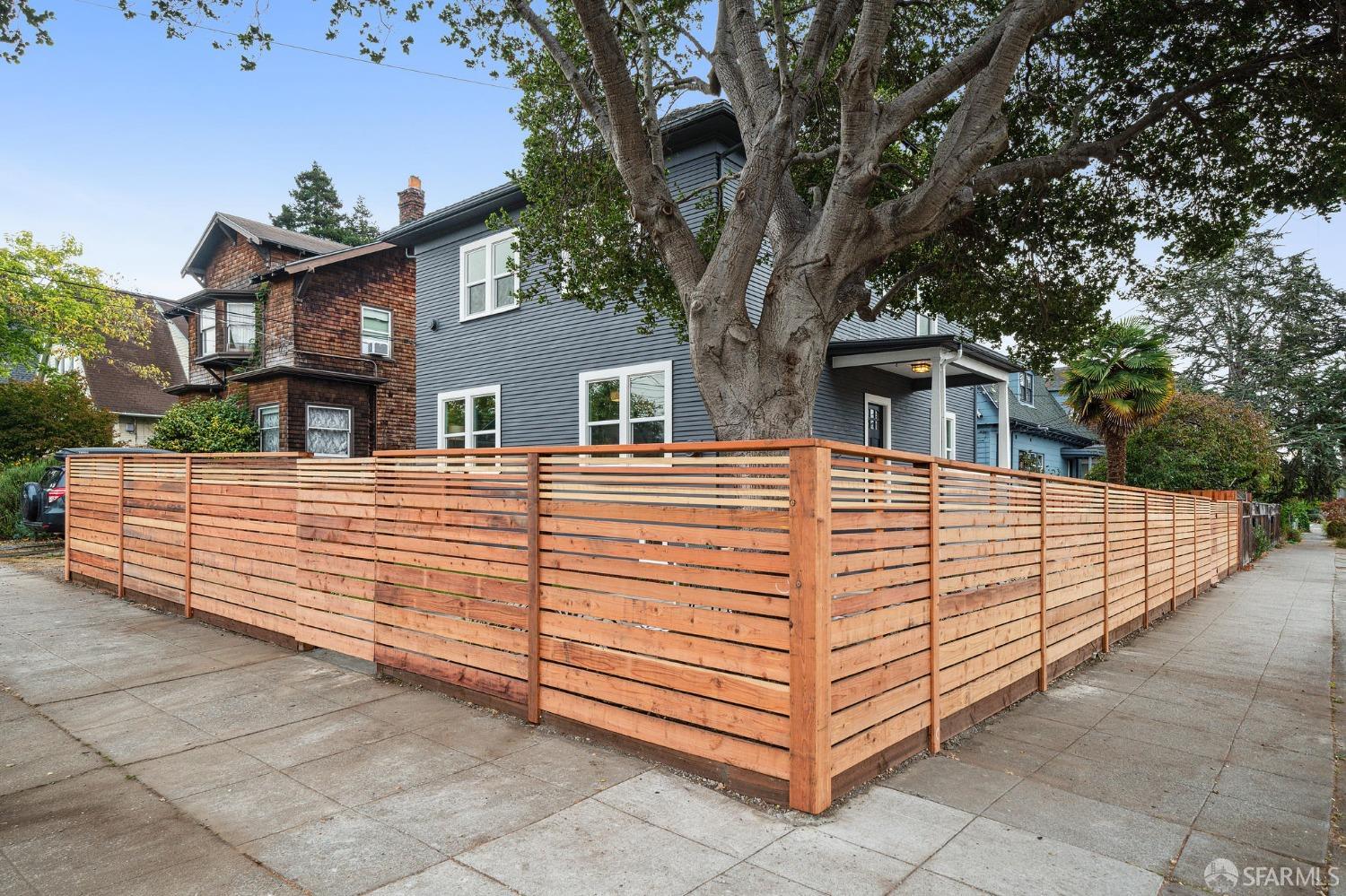 1800 Blake Street