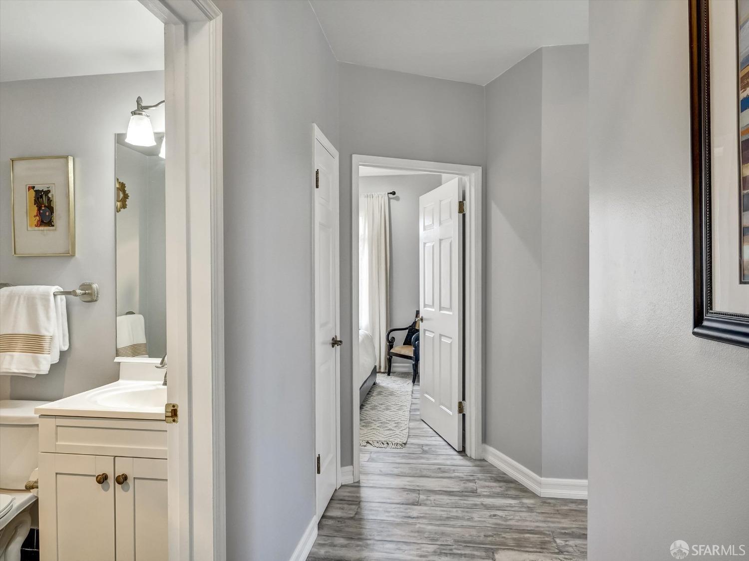 1921 Jefferson Street Unit: 305