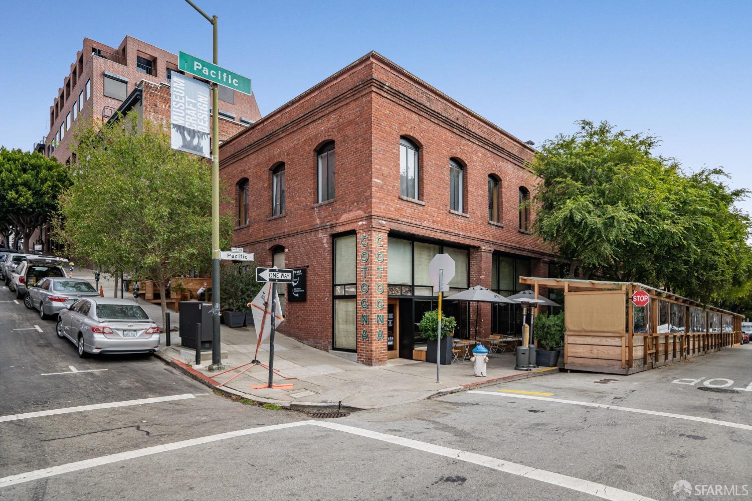 733 Front Street Unit: 605